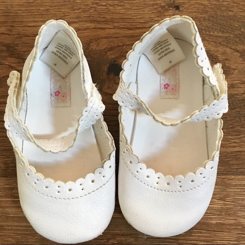 Janie & Jack White Eyelet Crib Shoes